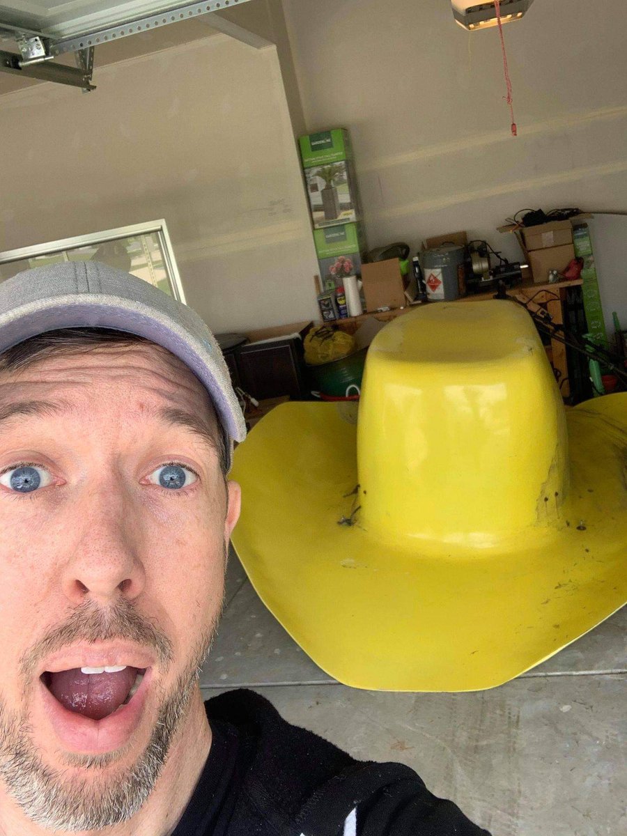 MajorWFPod's tweet photo. Senior Referee of #FWFLive @RefMarkBitters has quite the story w/ this GIANT Macho Man Monster Truck hat
- Halloween Havoc 1996
- Salvaged by an Illinois thrift store 2014
- Purchased by Mark Bitters 2021
- Restored & put on display at #RoyalRumble Super Store 2023 https://t.co/LBUoUyrz5r