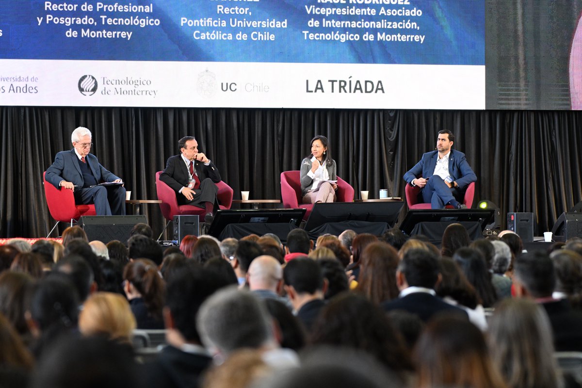 david_garza's tweet photo. Gracias @RaquelBernal3 e Ignacio Sánchez por participar en #CIIETec 2023 panel “La universidad del futuro”. Un gusto recibirles nuevamente en @TecdeMonterrey. Continuemos haciendo sinergias a través de la TRIADA @Uniandes @ucatolica para beneficio de educación en América Latina. https://t.co/hDLUd0L8Fj