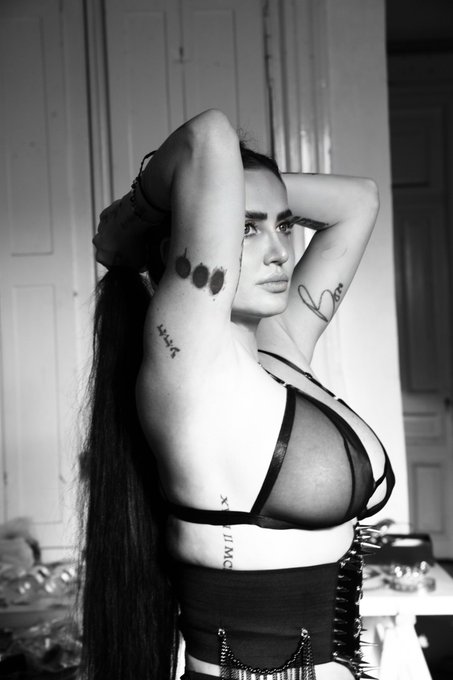 Ve a https://t.co/QtQ6tQFcfU para ver mis videos nuevos de @PlayboyTVLA y s&iacute;gueme en todas mis redes<a href="/tag/telegram"class="tags"><span>#telegram</span></a>