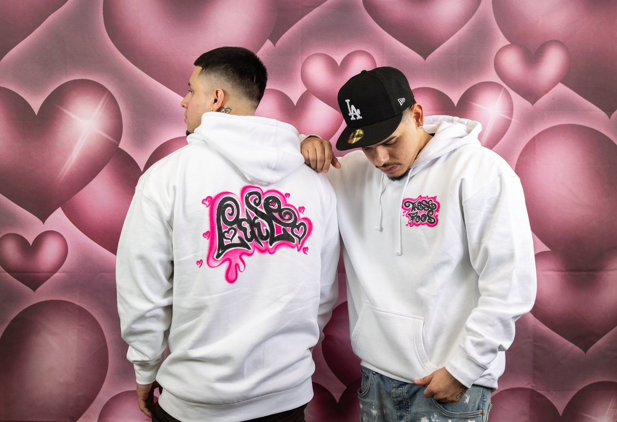 dom_copp's tweet photo. VALENTINES DAY MERCH DROPPED ! ORDER NOW 💗https://t.co/9I1TPdR5It 🫶🏼 https://t.co/KSA6Dlvc7w