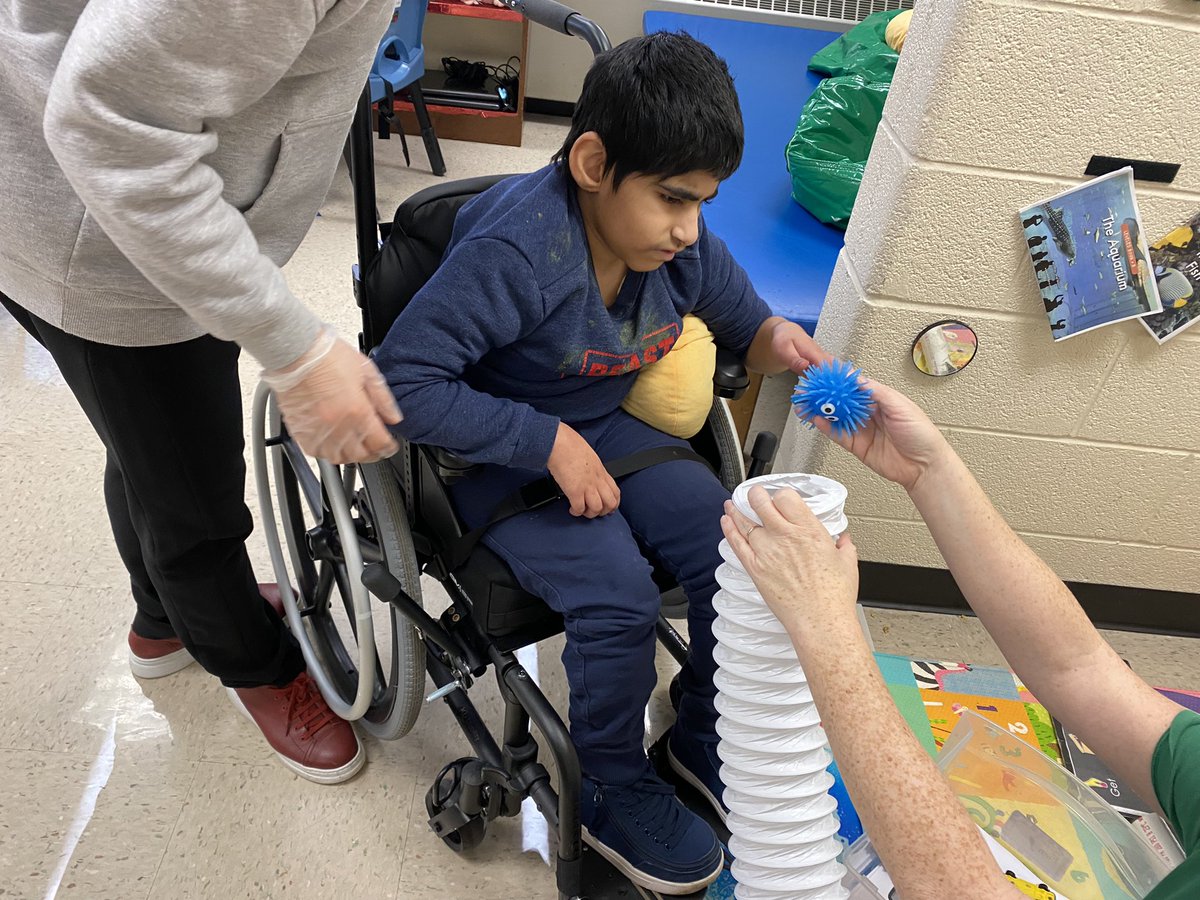AllMeansAllPTES's tweet photo. @ACT_FCPS @ATS_FCPS we used our core words to help understand the concepts of objects in motion. #VAAP #STEM @PoplarTreeES @SwitchesLadders @ShininginSped https://t.co/Cc5SrdttGk