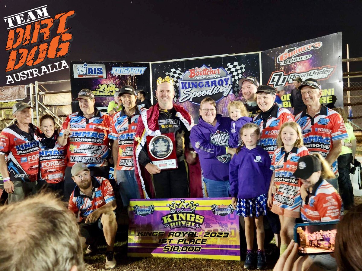 Team Dirt Dog tweet media
