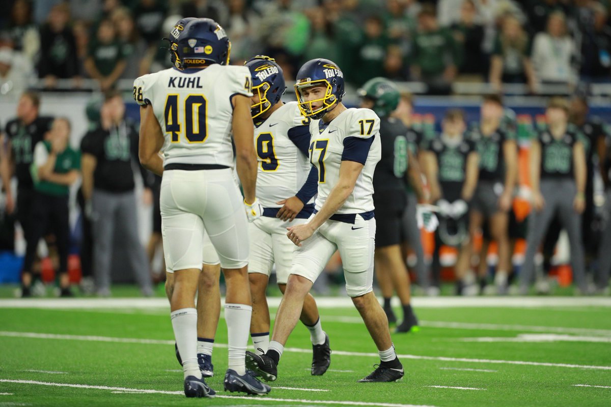 After a great conversation with <a href="/stantonweber/">Coach Stanton Weber</a> I am very thankful for an offer to play at my parents alma mater <a href="/ToledoFB/">Toledo Football</a>!!! #LiftOff🚀 <a href="/RickyCiccone/">Ricky Ciccone</a> <a href="/HKA_Tanalski/">Adam</a> <a href="/KohlsKicking/">Kohl's Kicking Camps</a> <a href="/JacobDombrowsk5/">Jacob Dombrowski</a> <a href="/nvwildcatsfb/">Northview Football</a>
