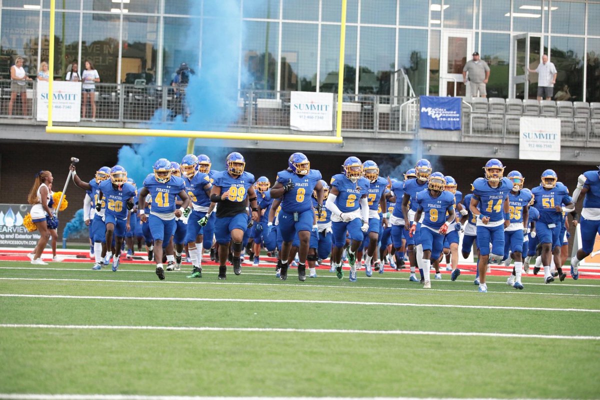 🏈National Signing Day🏈
Come Join us &amp; celebrate our Pirate Football Players! 

📆-February 1st, 2023
⏰-4:00PM
🏈-NSD Football 2023
📚-BHS Auditorium
📍-Brunswick, GA

🟦🟨🏴‍☠️⚓️☠️ #AllAboutTheFamily #PiratePride #NationalSigningDay