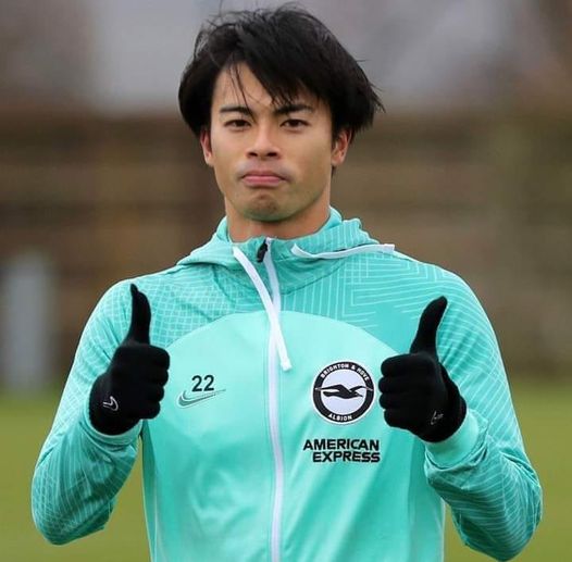 Chelsea contacted Brighton to inquire about Japanese winger Kaoru Mitoma. Brighton administration told them he is in good health and thanked Chelsea for thinking about his health.