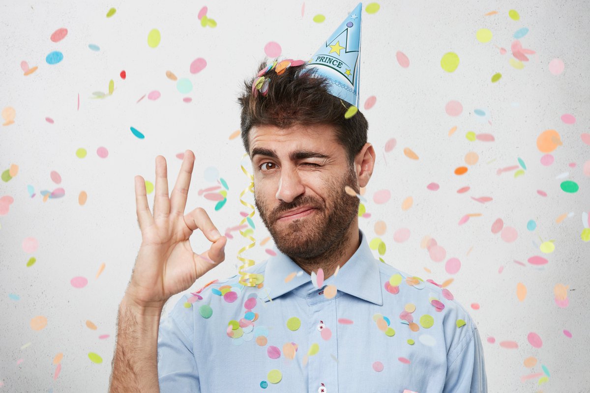 Xa non podemos felicitar a máis cumpleañeros no próximo encontro do Río Breogán 😭, menos mal que febreiro é o mes con menos nacementos do ano 🤔. Manda a túa foto para os vindeiros a veobreo.es 
Felicitámosche con Arenal no pazo  💙💙
#arenallovebreo @cbbreogan