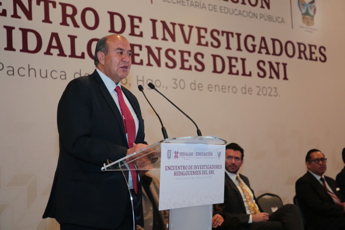 SEPHidalgo's tweet photo. El derecho humano a la ciencia y la tecnología, debe generar políticas públicas que impulsen el desarrollo de la investigación y la tecnología, y sobre todo que sirvan para abatir los índices de marginación, pobreza y exclusión. 
@natycastrejonv 
#ConEducaciónHayTransformación https://t.co/EagRea93kO