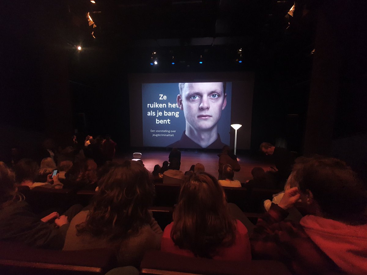 voorstelling #jeugdcriminaliteit Eindhoven #Natlab met <a href="/katiejaynernewt/">katiejayne.r-newt</a>