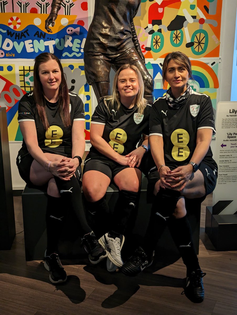 NWalesDragons's tweet image. Today we officially launched our new North Wales Dragons ladies football kit @FootballMuseum.

We are proud to receive a new kit courtesy of @EE following our involvement in the most recent #HopeBeatsHate campaign.