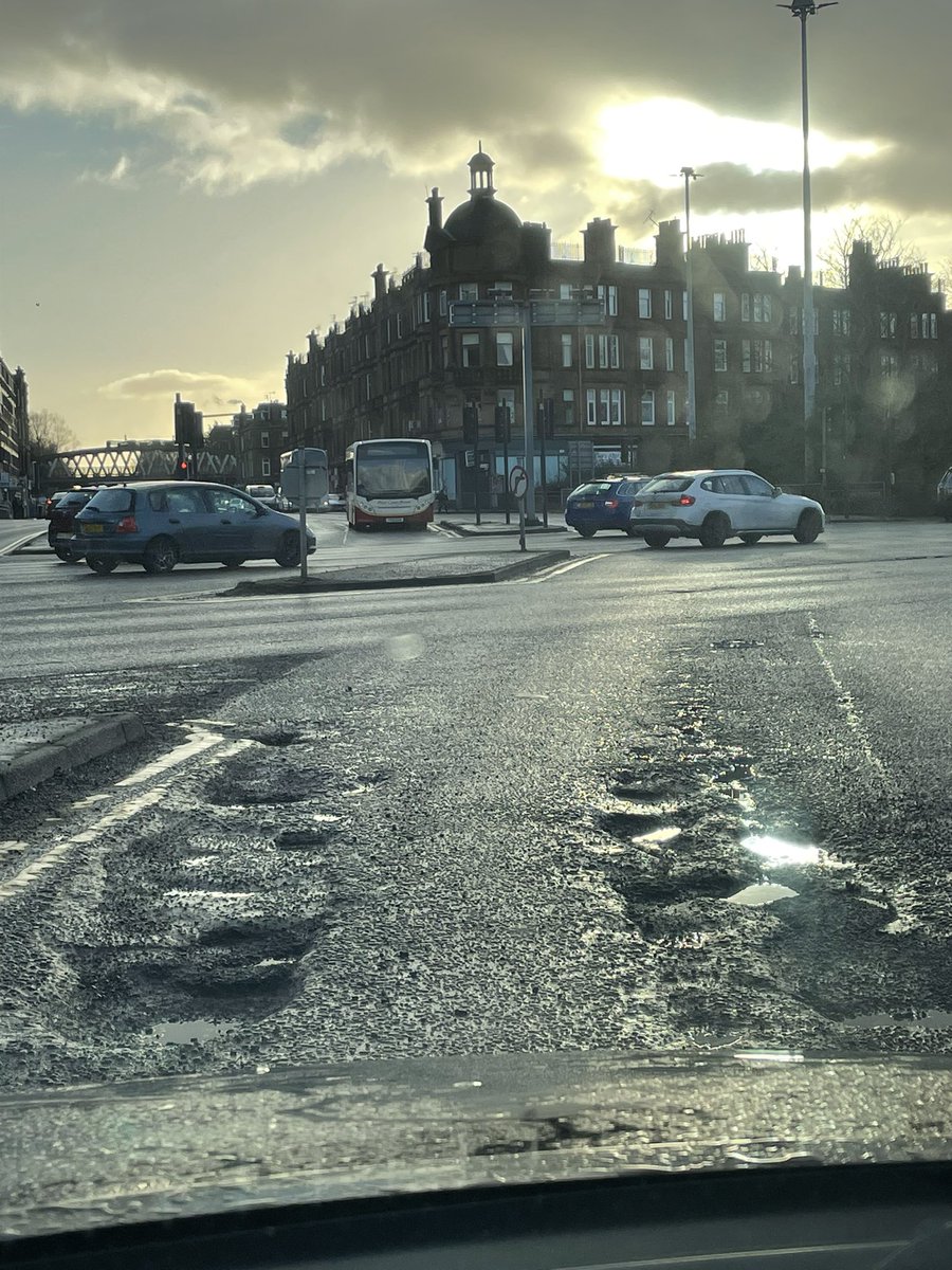 indran_raju's tweet photo. @GlasgowCC massive potholes along Anniesland Cross. State of roads is just simply shocking. #fixthepothole @GlasgowWEToday @LeaderGCC https://t.co/L59Y0oK7gx