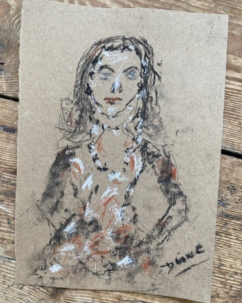 Our classes are for everyone, even our lovely carers! Here's Diane's drawing of our model Mesude 🎨