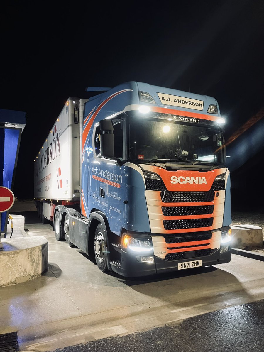 robwooduk's tweet image. On the pumps at #as24 #stpoldeleon #france before heading south to load cauliflowers
