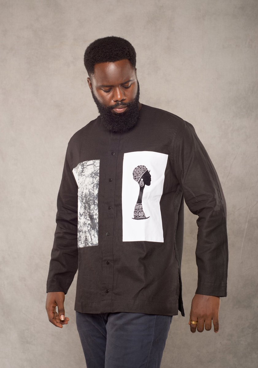 AngeKoffo's tweet photo. J’ai demandé à @Lil_Carles de poser pour la nouvelle collection homme et le résultat est juste magnifique ✨. Quel pain 🥖 !!! https://t.co/88WkKdh5bP