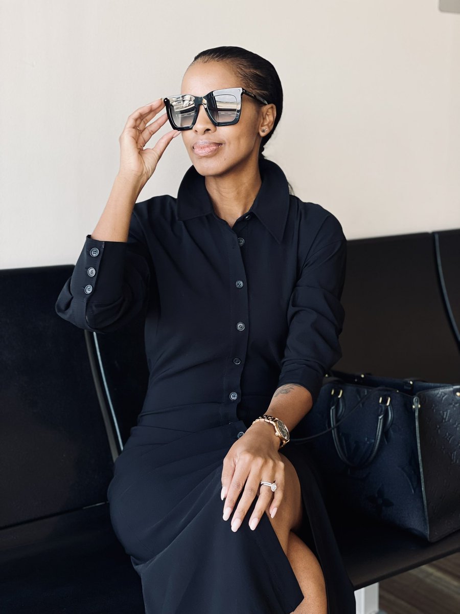 HLENGIWE tweet media