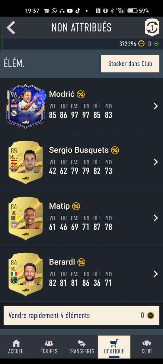 DiimS97un0's tweet photo. @FansdeFUT 84x5 ,deuxième toty en ayant save 0 pack https://t.co/8qegPsbkVv
