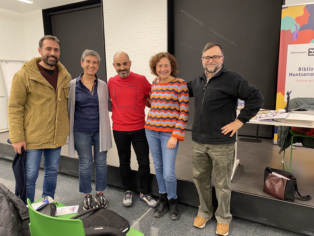 OctavioPazBCN's tweet photo. 🪡A Barcelona la transformació educativa no s’atura. 
Aquesta tarda el @se_lescorts ens convida a compartir amb mestres i equips directius del districte el perquè i el com de la nostra mirada peadagògica.😍 @consorciedubcn @Eesclapes @educaciocat @mjsanza61 @AFAOctavioPaz https://t.co/SbDiDkIitQ