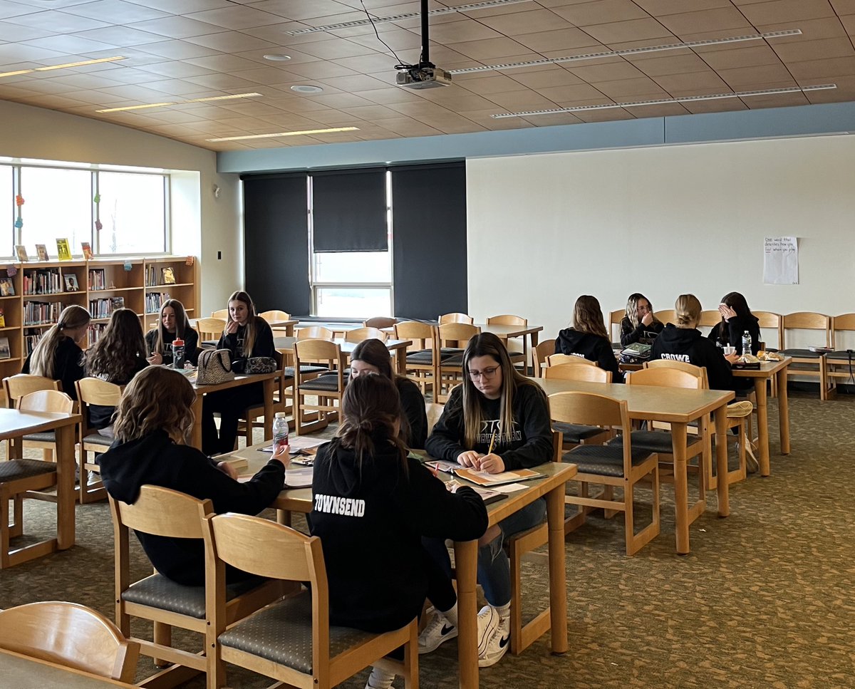 The girls’ basketball teams reading Nikki on the Line and having discussions about the text and our own basketball &amp; life experiences. <a href="/PSFTC_ORG/">PSFTC</a> <a href="/PrincipalTiz/">Sarah Tislow Gustin</a> <a href="/SmsWildcat/">SMS Wildcat Athletics</a> #readingmakesyoustronger