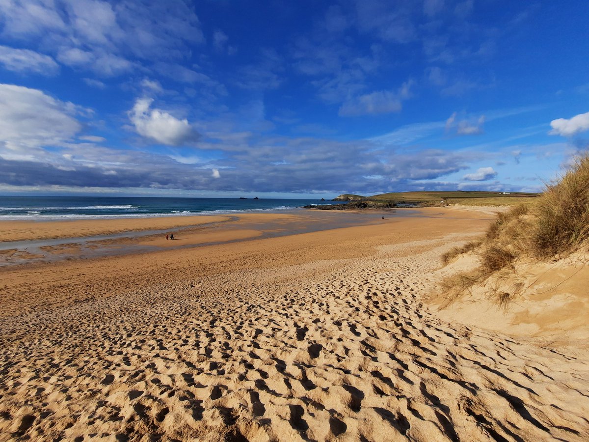 Beautiful Constantine Bay near Padstow.  Chilly but sunny walk, all about my family (even bumped into a cousin which was brilliant 🙂). #Cornwall #northcornwall #sandybeach #blueskies #goodforthesoul #views #atlanticocean #nationaltrustsouthwest #southwestcoastpath