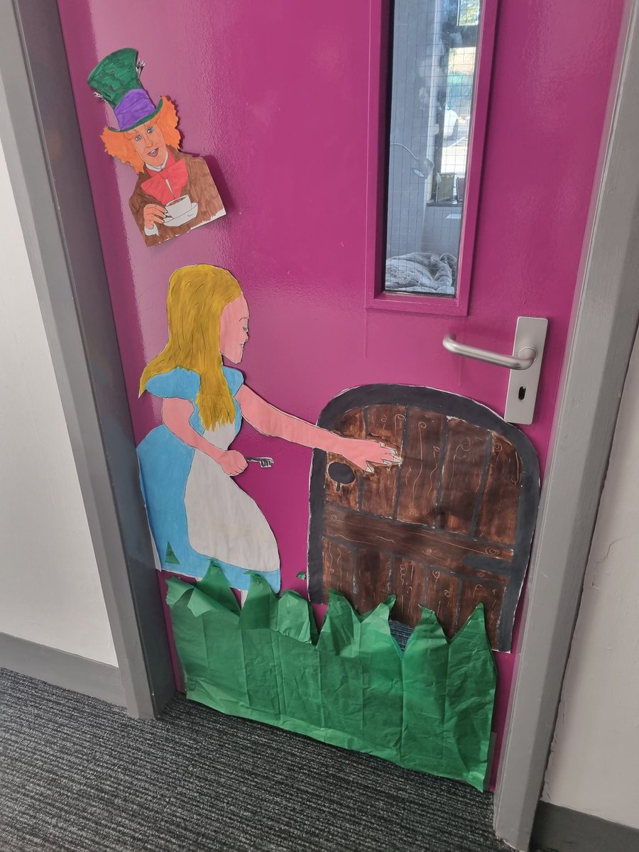 Sevenhills___'s tweet photo. Some more amazing doors created by our students, which one will win the door competition? Winner to be revealed tomorrow #SEVvalues #respect #NationalStorytellingWeek https://t.co/SGQgYhnJrp