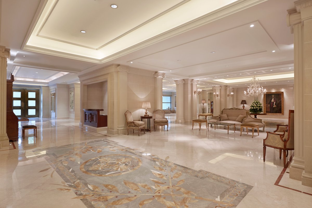 kinggeorgeath's tweet photo. Located in the heart of Athens since 1930, King George represents the absolute essence of a fascinating, luxurious boutique hotel💫 

#kinggeorgeathens #theluxurycollection #athens https://t.co/b17yyqk5dH
