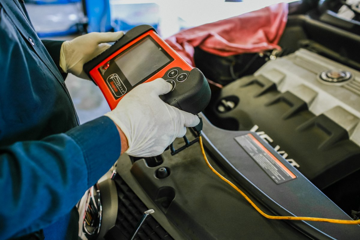 turnertires's tweet photo. We may not be doctors, but we can certainly fix your car's hiccups! Our team of skilled technicians are here to get you back on the road in no time. #TurnerTire #ClevelandTires #AutoRepair #Tires #TireService #Mechanics https://t.co/Z9fWEmUoJX