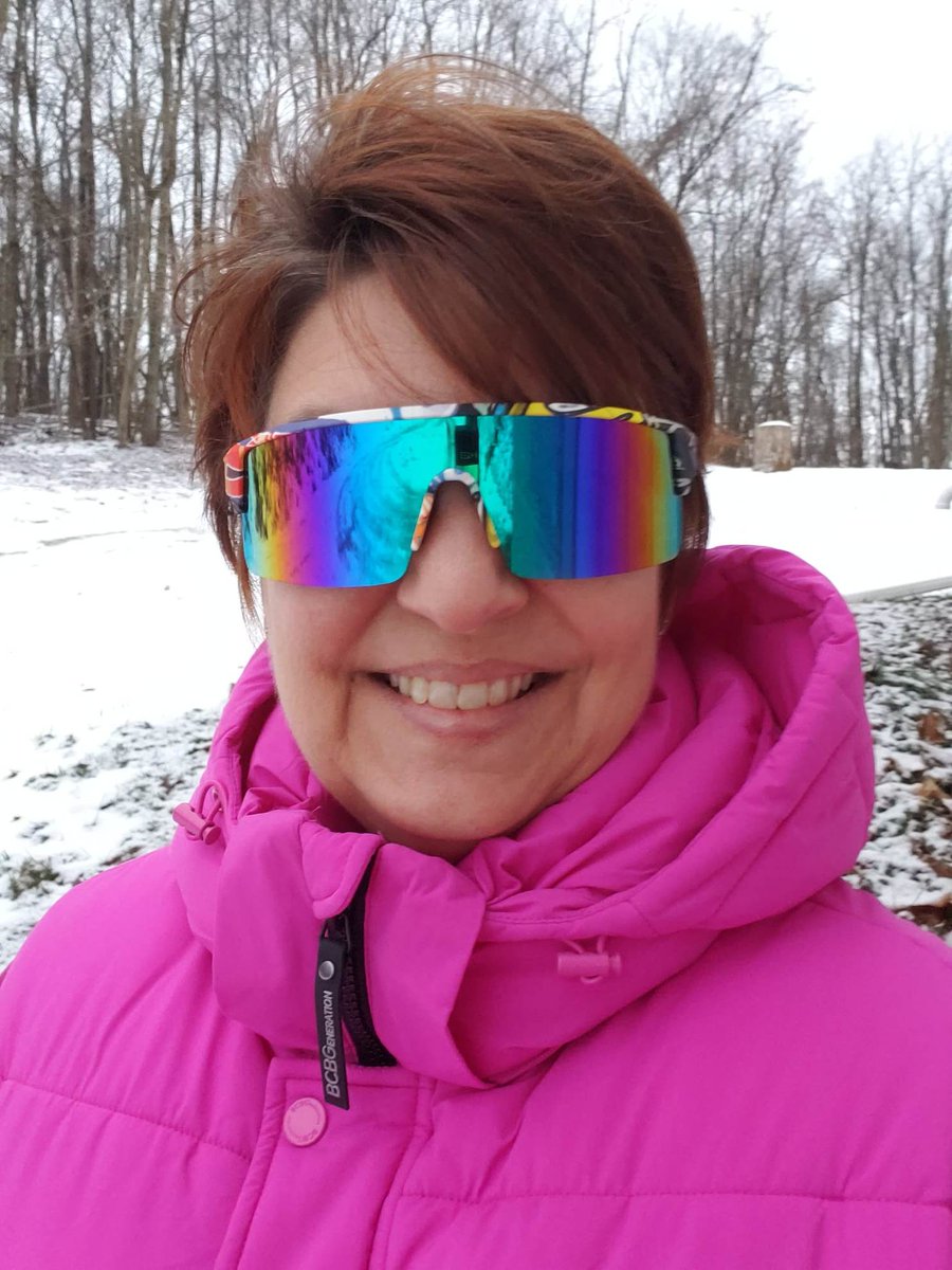 olmanronin's tweet photo. Groovy Baby! Old School Kool from @piranhaeyewear . @maxxhdeyewear's sister company launched some "Gnarly" 80s retro graffiti glasses that will liven up your spring.
#piranhaeyewear #piranhashades #sunglasses #giftideas #giftforher #ecopact #sustainable #recycled #livingthedream https://t.co/FvQYMdg9Tw