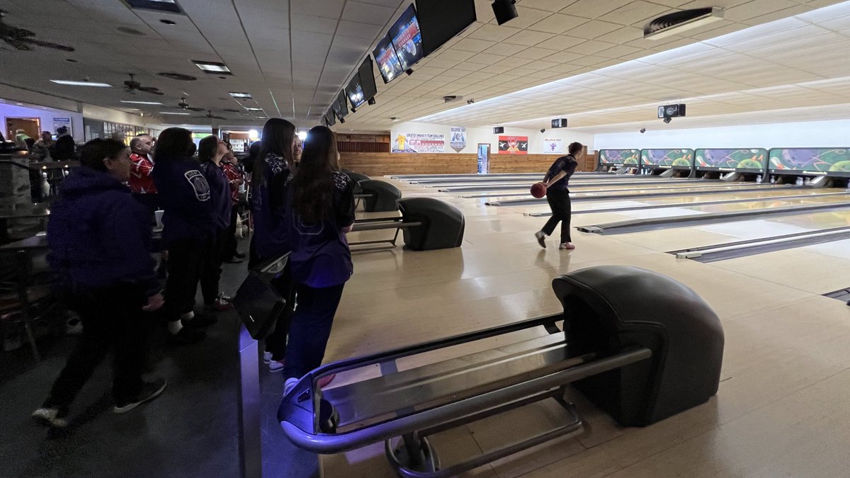 #CentralAthleticDepartment: Baker Matches underway at the 2023 NSAA District A-1 Girls Bowling Tournament! Let’s go <a href="/CHSGirlsBowling/">Central Bowling (Girls)</a>! Finish Eagle strong! 

#DowntownProud #TheCentralEagleWay 

chsathletics.net