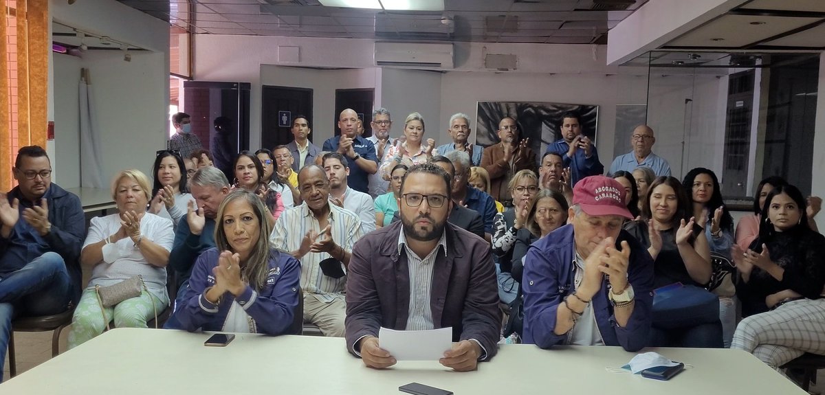 #RuedaDePrensa #30Enero Los abogados de Acción Democrática se pronuncian para ratificar su respaldo a la plancha 1  elecciones del Colegio de Abogados de Carabobo.