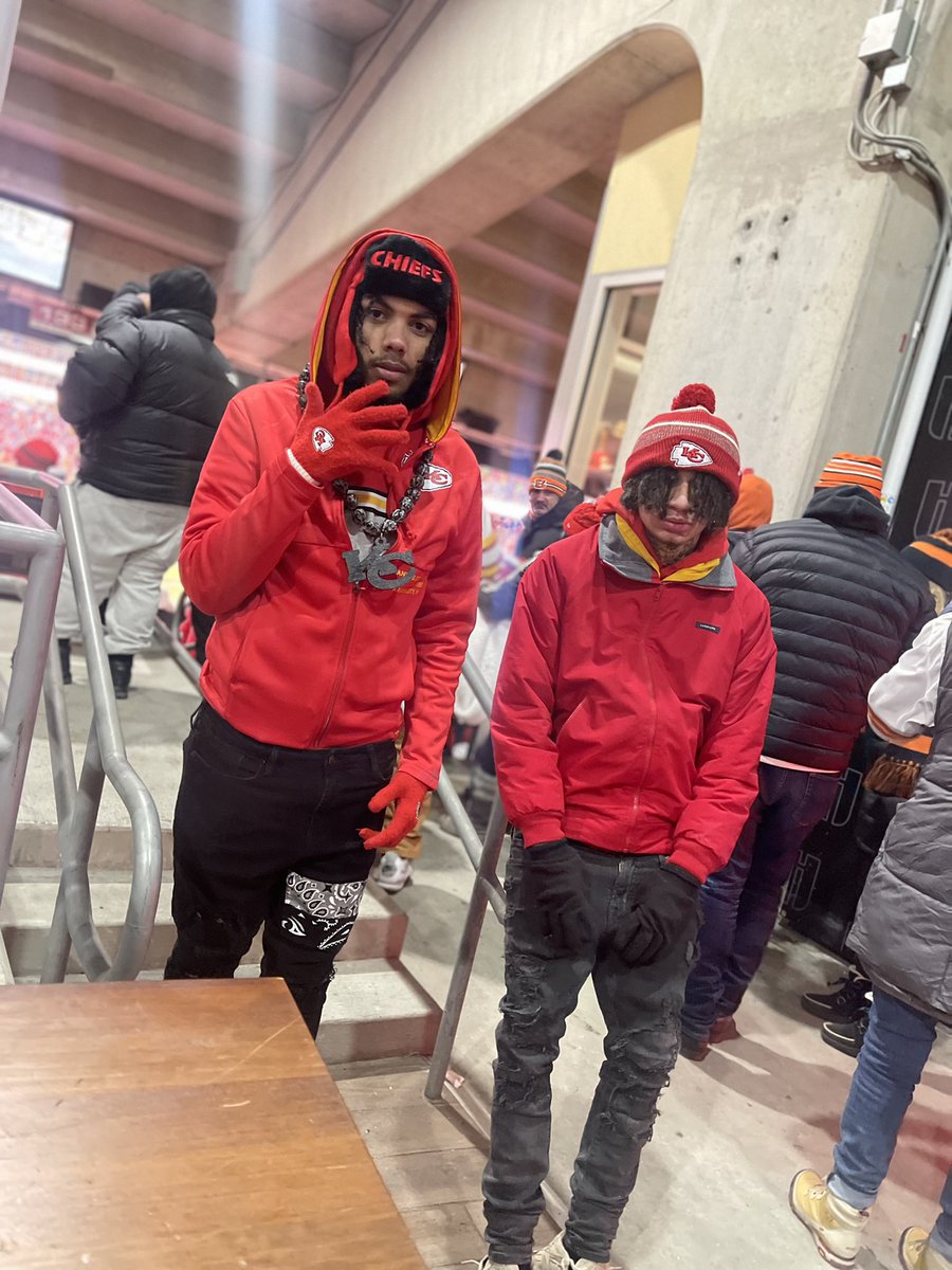 50sBang's tweet photo. #ChiefsKingdom WHO DEY WHO DEY https://t.co/A917nAfHNF
