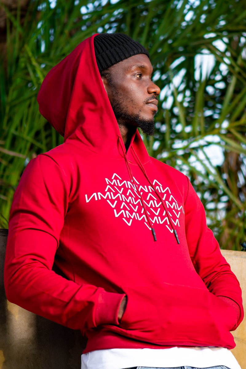 africanstylee's tweet photo. Hoddie rouge ✨✨
Prix : 15.000cfa
Taille Dispo : L XL XXL
Unisexe✅
#swear
#capuchon
#hoddie
#pull https://t.co/T05iXAkbiV