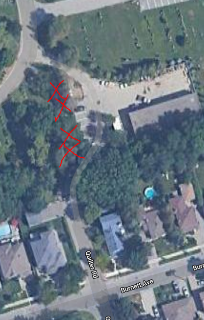 ChrisNolan_ca's tweet photo. Today's tree loss in #Willowdale is 'understandable'. It was struck by lightening last year and half of it was already 'missing' from that injury.
But what about these other nine trees killed last month? No excuse there afaik #TOTrees https://t.co/PVkhu8T5Fr