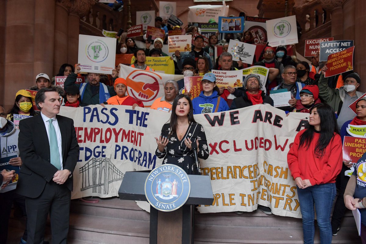 jessicaramosqns's tweet photo. Unemployment Insurance is about peace of mind. We shouldn’t have to scramble during a crisis to make sure our economy doesn’t bottom out.
Today my colleagues will meet with freelancers, cash workers & workers in reentry. This is how we make #UnemploymentBridgeProgram a reality! https://t.co/G3ibwoDfjK