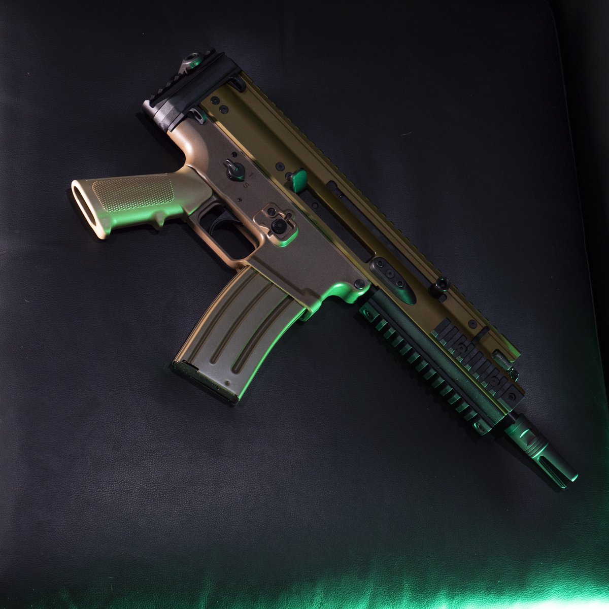 therealgunbros's tweet photo. This FN SCAR is headed to GUNTICKETS early Wednesday morning! Be the first to snag tickets for it!
.
#pewpewpew #firearm #fn #fnfirearms #fnamerica #fnscar #scar15p #15p #gunbros #guntickets #fde https://t.co/QDhVkQMOmn