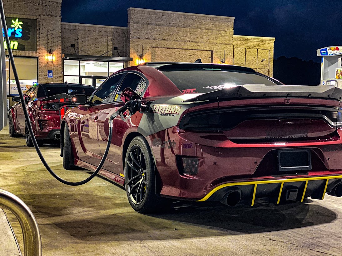 octanered392's tweet photo. @ParkersKitchen #saveatthepump #octanered392 https://t.co/ARytca8sPt