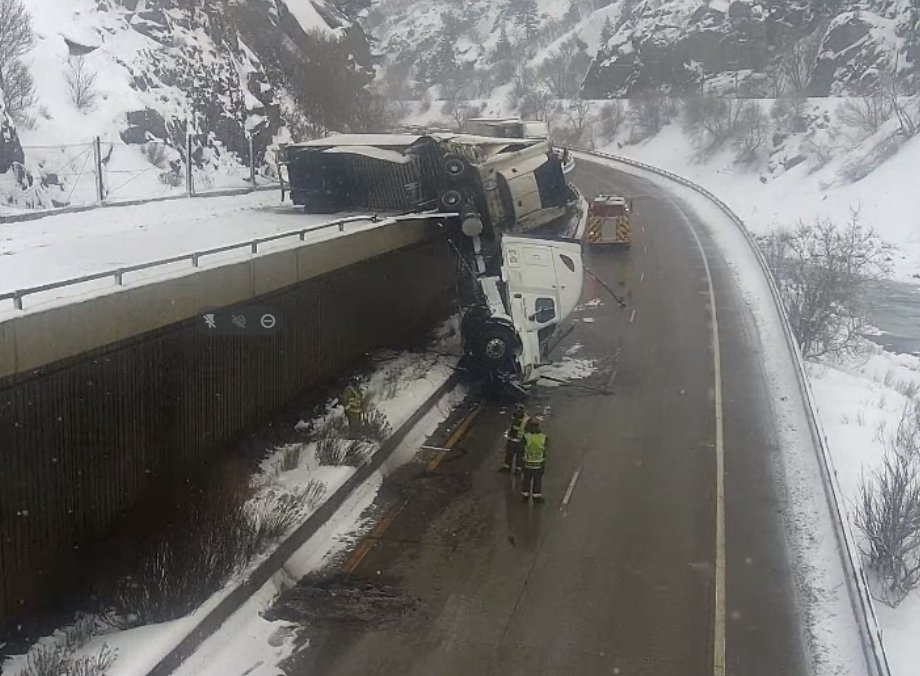 ColoradoDOT tweet picture