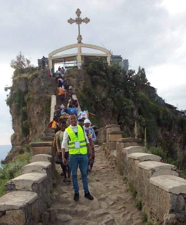 Simea_Tewahedo's tweet photo. The chairperson of Bedele Sunday schools Union, Dn. Fikru Sewunet and the chairperson of Bedele DS Madhanemalem Cathedral Development Committee, Dn. Addisu Tadese have been taken into custody by security forces today. https://t.co/uk7osSgNut