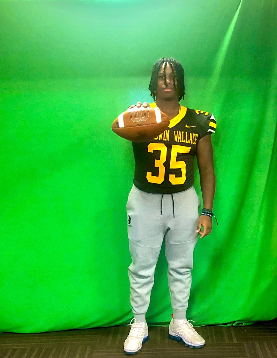 William_Hicks64's tweet photo. I was extremely blessed to have an amazing official visit today at Baldwin Wallace University . Thank you to @Coach_Parnell  @CoachOrts @CoachHilvert for inviting me to come down for a great time today!! #LetsGoBW https://t.co/axGVOO41mH