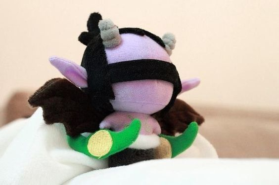 natimoya's tweet photo. PESSOAL DO WOW DO MEU TWITTER
to fazendo enquete real, vcs comprariam bichinhos de feltro tematizados de wow?
To pensando em fazer uns pra testar e vender (mas seriam mais ou menos nesse estilo https://t.co/8IPNyPgdxz