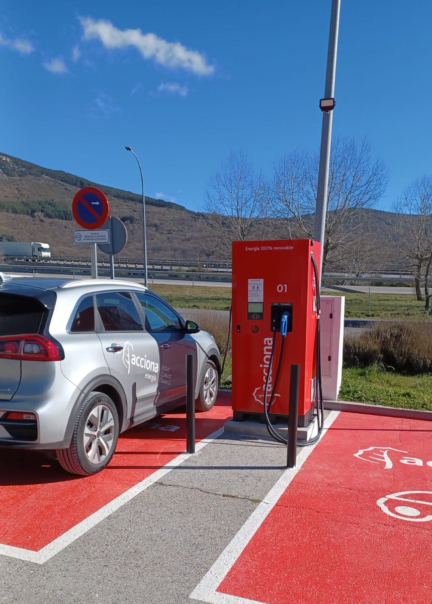 Buenas noticias‼️ Ponemos en marcha un nuevo punto de recarga, en el Hotel Los Cerezos

📍A-1, Salida 87, 28755 Robregordo, Madrid
🔋 Equipo de 50 kW

+info 👉 recarga.acciona.com