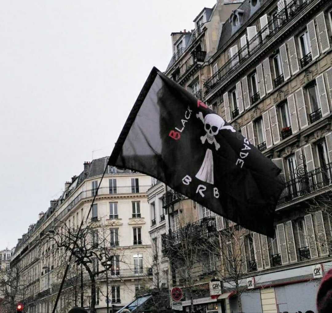 BlackRobeBrigade tweet media