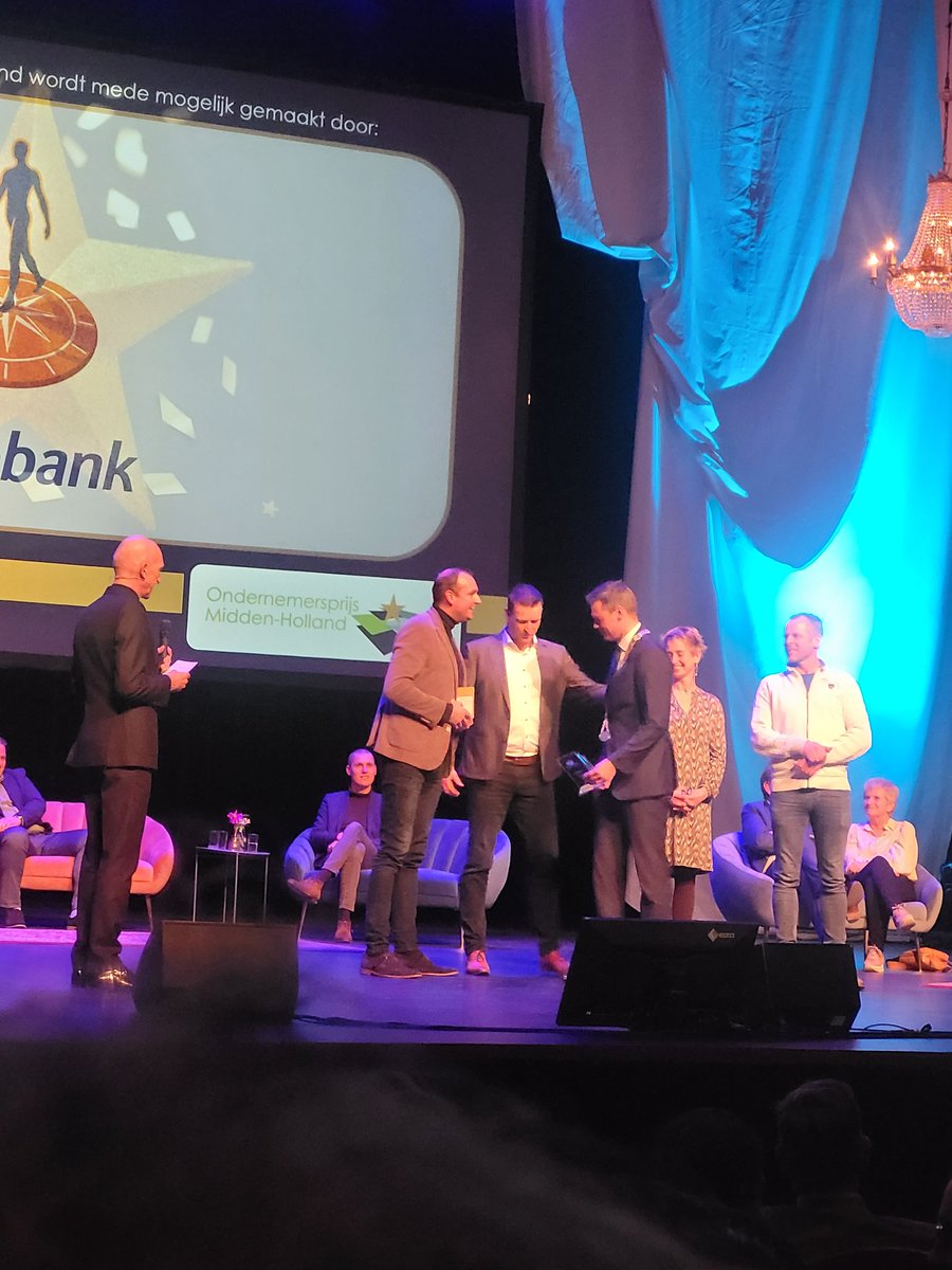 Felicitaties aan Vanderloo met het winnen van de MKB Ondernemersprijs Midden Holland 2023!