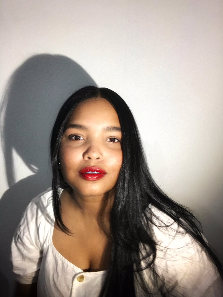 KendryReynatty's tweet photo. Estoy agradecida con mi vida.
Estoy agradecida por mi amor por mi.
Tengo una hermosa relación conmigo misma. 
Soy suficiente con quien soy.
Soy suficiente en este preciso momento. 
Soy y siempre he sido suficiente. 
Mi amor por mi es infinito.
Estoy completa. https://t.co/uydBhPO4iU