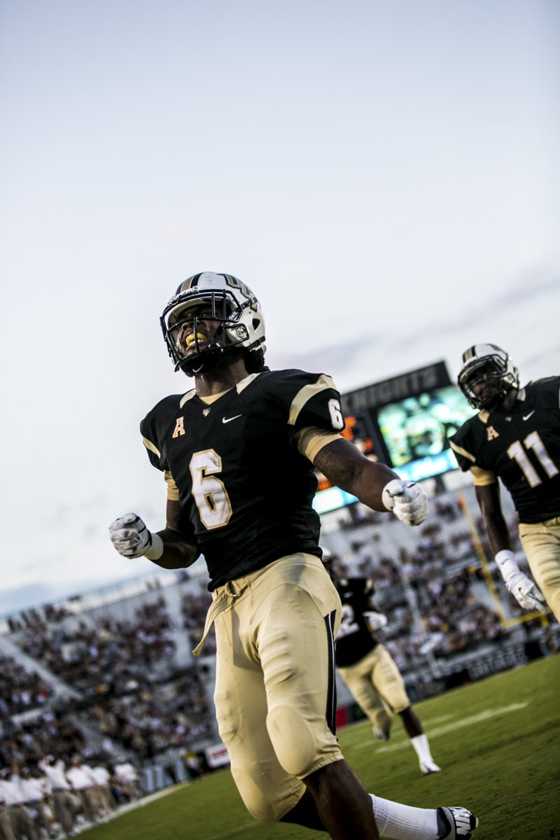 UCF Alumni tweet media