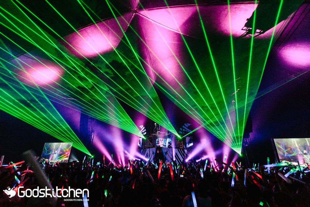 No Phones. Just Glowsticks!