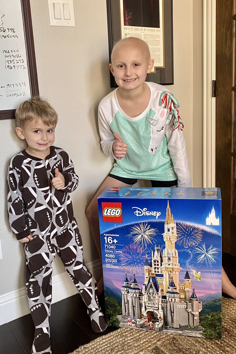 EricBartel's tweet photo. @2StefanMoore My daughter Annabelle Grace was dx with osteosarcoma in her left humerus (upper arm) Dec 2019. She was 9 then. Did 18 rds of chemo. Limb salvage surgery. 36 rds of #MEPACT immunotherapy. She turns 13 in March. #AGtough 💪💜

Thank you for being a champion for kids battling cancer https://t.co/qm7zqxg0at