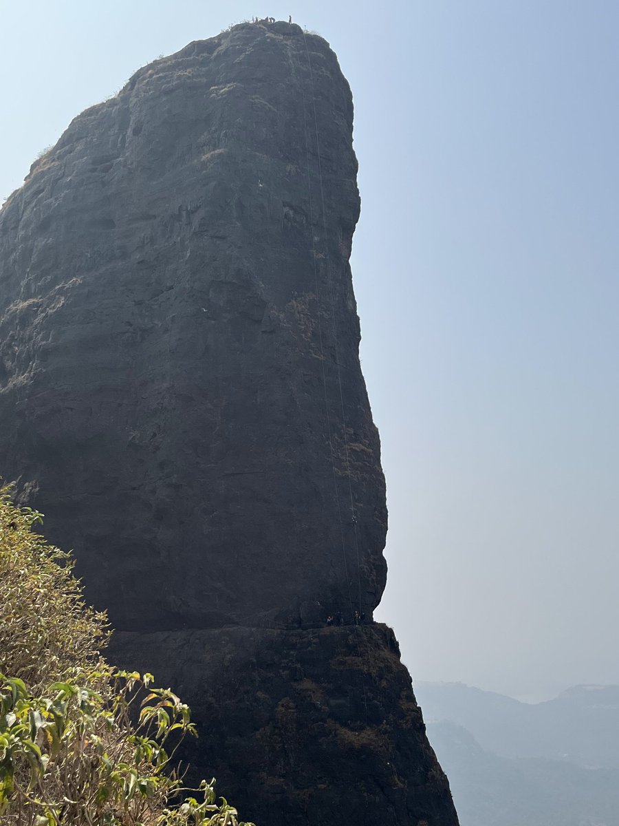 Scorpio66645's tweet photo. Anyway..
Rappelling ✅ #300ft https://t.co/Etz9myCNKx