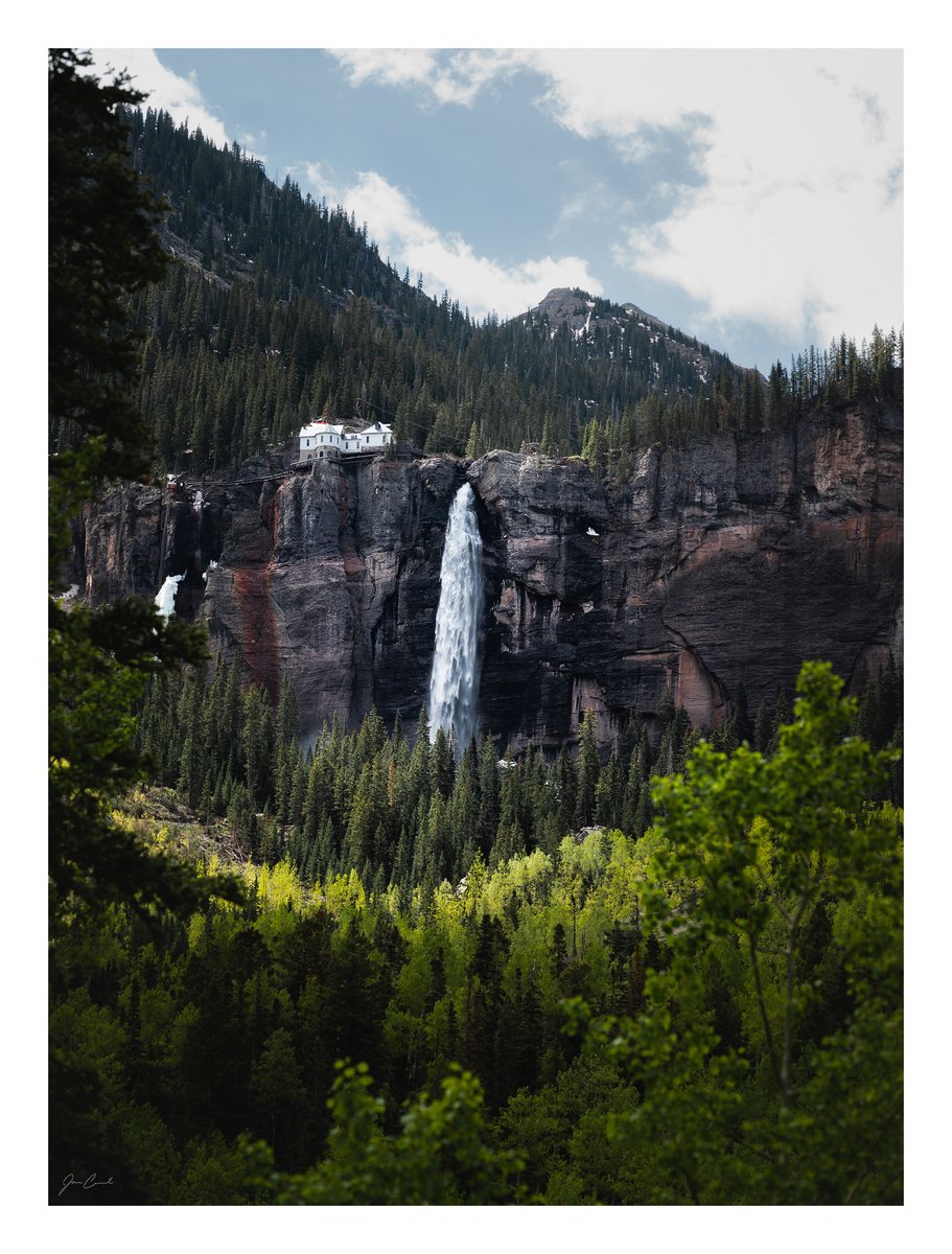 Bridal Veil Approach (2022)

📆 Jun 4, 2022
📷 1/100 s at f/7.1, ISO 100, 102mm
📍 Bridal Veil Trail, Telluride, CO

#visitcolorado #colorado #sanjuanmountains #landscapephotography #waterfall #ThePhotoHour #Photography
