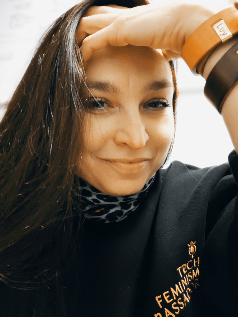 ÐR. VISΞNGΞRIYΞVΛ tweet media