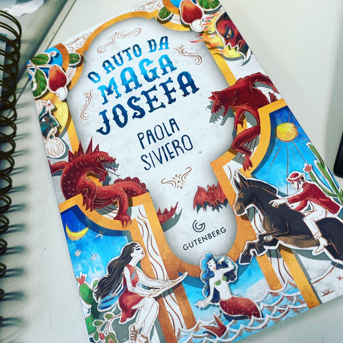 adicadoleitor's tweet photo. Tem certos livros que cinco estrelas não é o suficiente. E o "Auto da Maga Josefa" é de longe um desses. https://t.co/lJC733vyfl