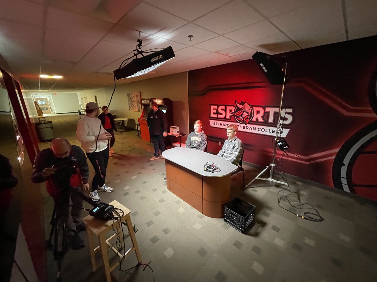 bethanyesports's tweet photo. New lighting goes a long way💡📷📽️ https://t.co/UWDnZBxc5g